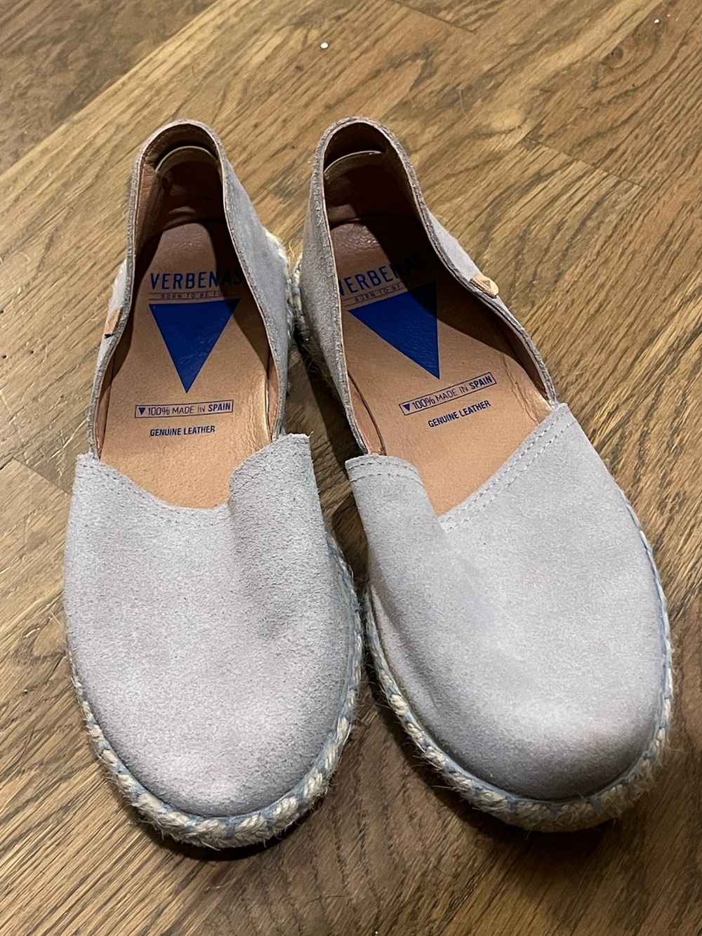 Verbenas Women's Light Gray Suede Espadrille Loafers